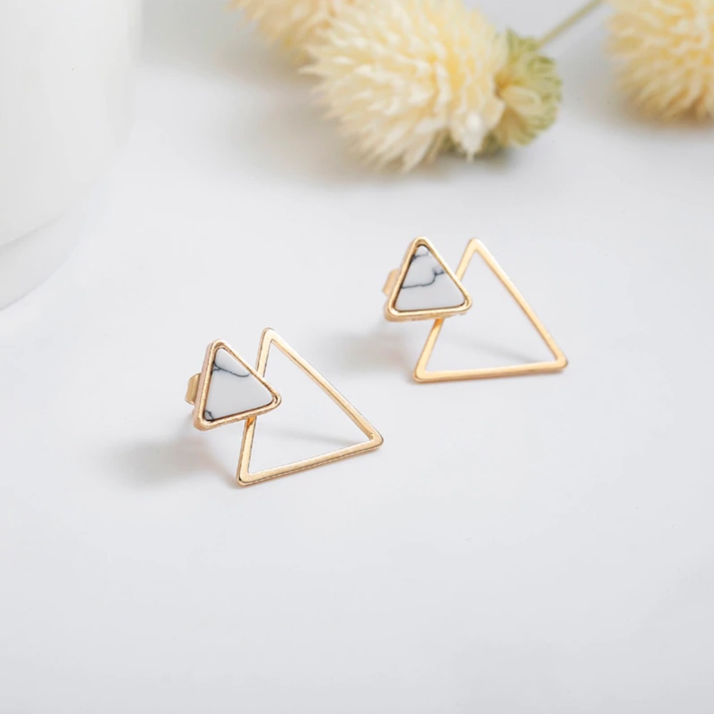 🆕 Gold Marble Triangle Stud Earrings